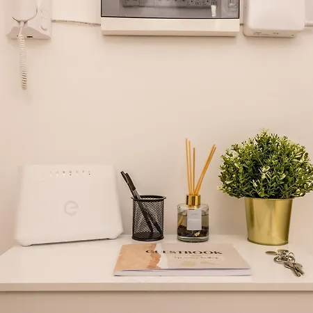 Апартаменты Ritratto Di - Metro A