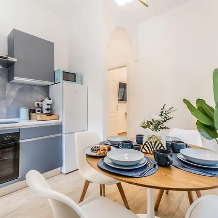 Ritratto Di - Metro A Рим